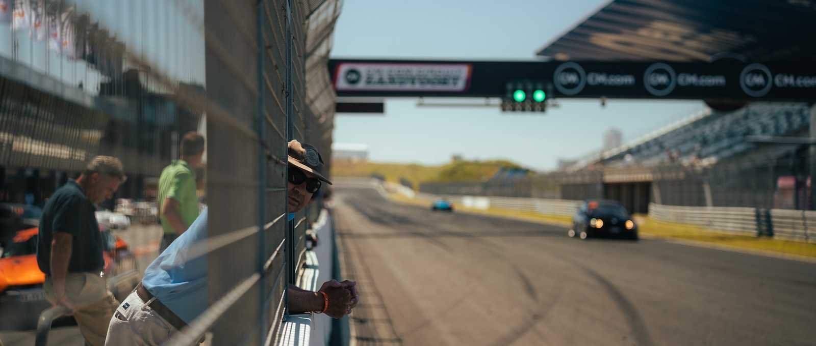 race fans off season