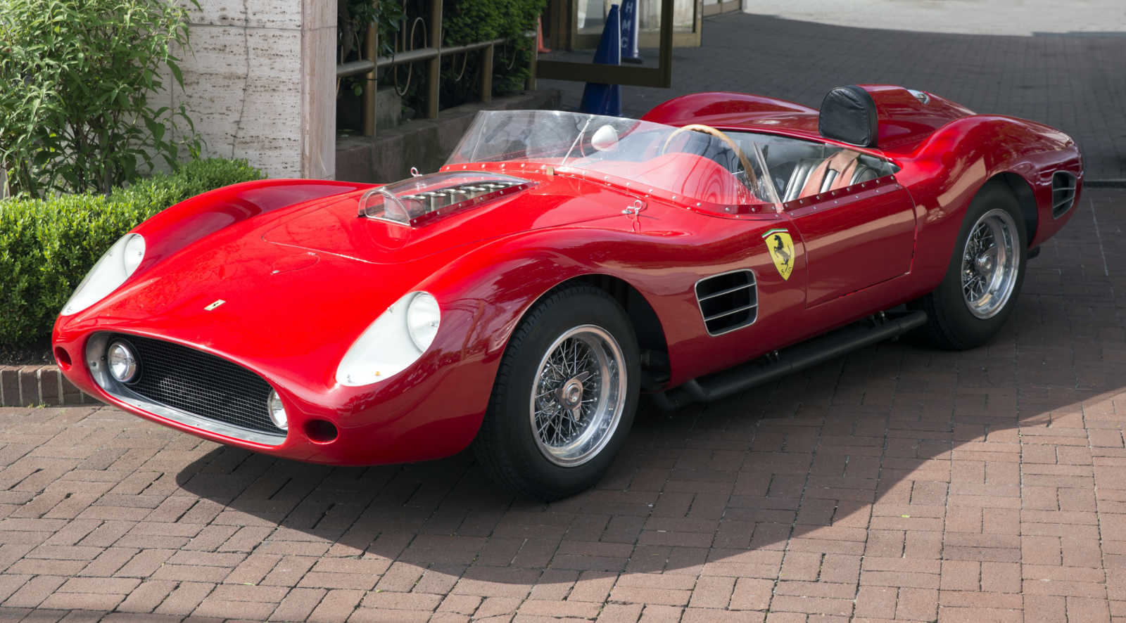 Ferrari 250 Testa Rossa best looking le mans cars