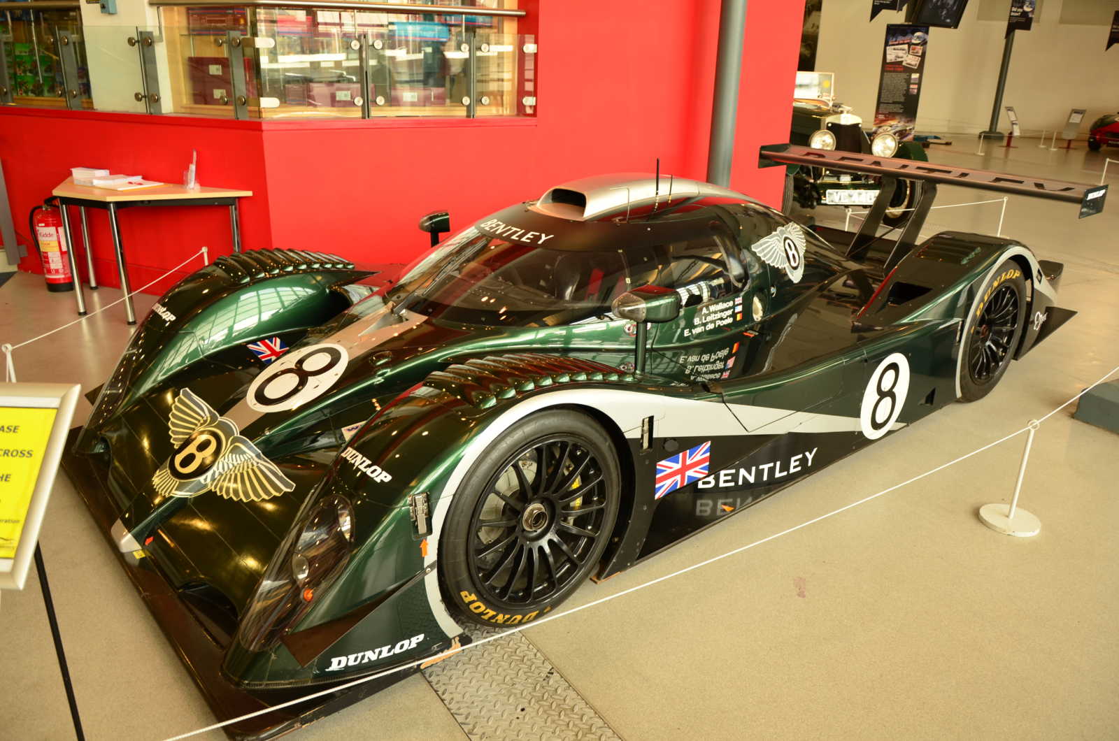 bentley Speed 8 le mans cars