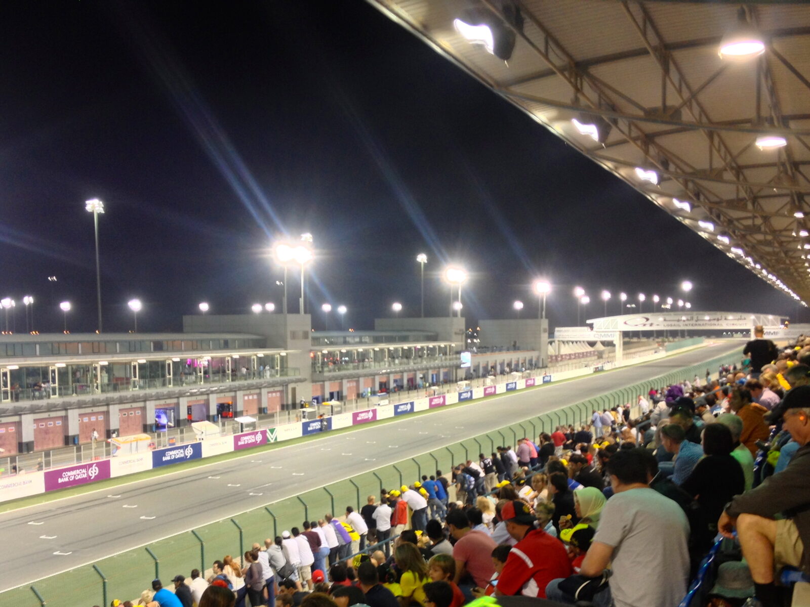 night formula 1 races explained