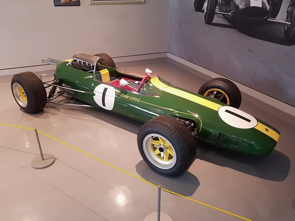 cars that changed the history lotus 25 and its monocoque